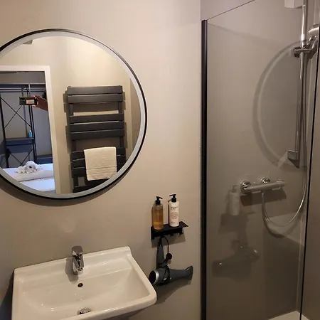 Xzllenz Küche Bad S-bahn Parken Smart-tv Wellbeing Apartamento *