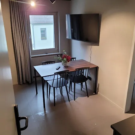 Xzllenz Küche Bad S-bahn Parken Smart-tv Wellbeing *