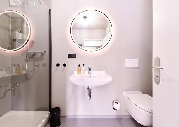 Xzllenz Kueche Bad S-bahn Parken Smart-tv Wellbeing Apartment