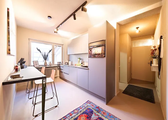 Xzllenz Kueche Bad S-bahn Parken Smart-tv Wellbeing Apartment