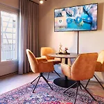 Apartament Xzllenz Kueche Bad S-bahn Parken Smart-tv Wellbeing Neunkirchen am Sand