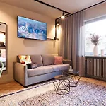 Xzllenz Kueche Bad S-bahn Parken Smart-tv Wellbeing