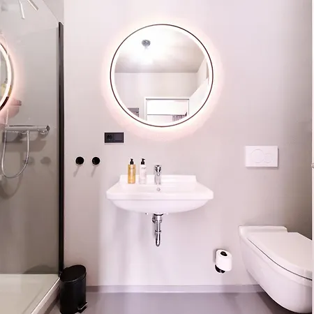 Xzllenz Kueche Bad S-bahn Parken Smart-tv Wellbeing Apartment