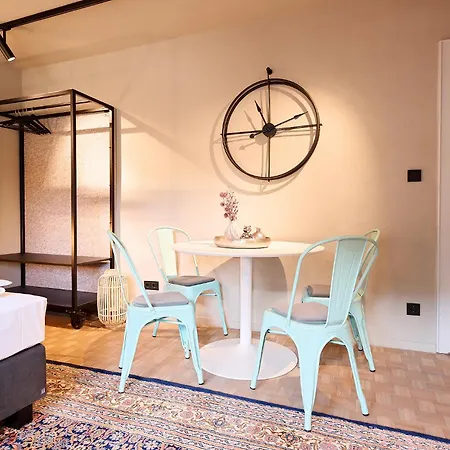 Xzllenz Kueche Bad S-bahn Parken Smart-tv Wellbeing Apartment Neunkirchen am Sand