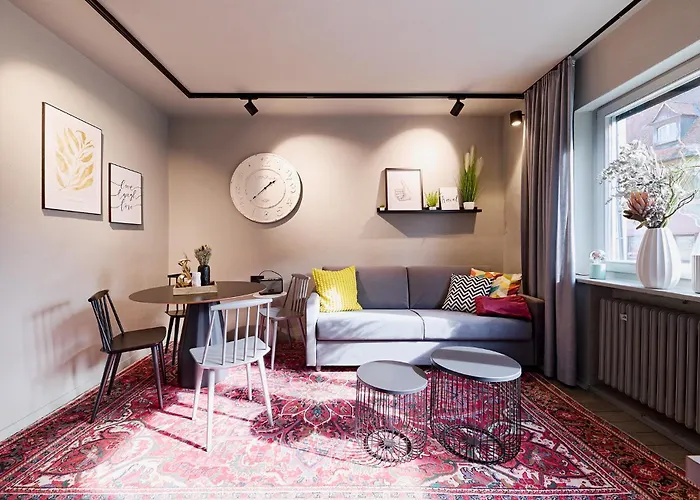 Апартаменты Xzllenz Kueche Bad S-bahn Parken Smart-tv Wellbeing Neunkirchen am Sand